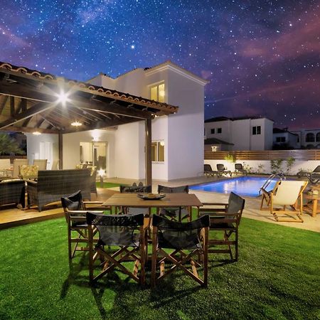 Villa Nissi Gold Ajía Nápa Kültér fotó