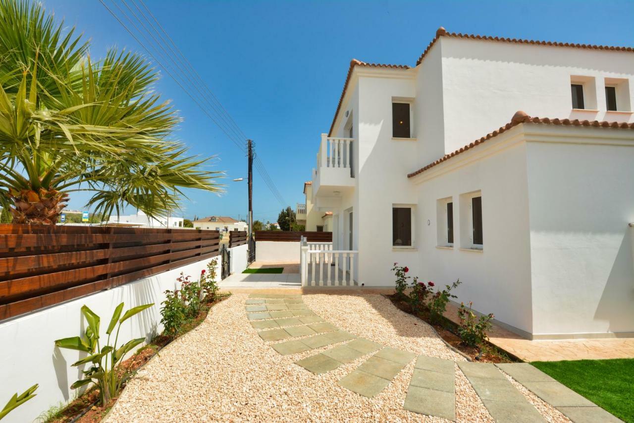 Villa Nissi Gold Ajía Nápa Kültér fotó