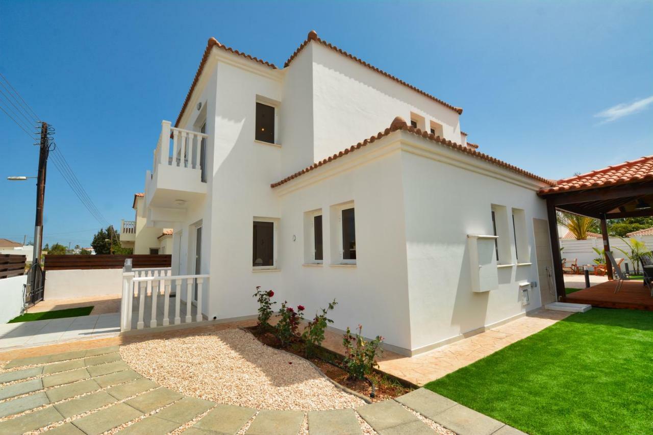 Villa Nissi Gold Ajía Nápa Kültér fotó